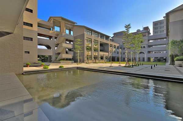 学历提升培训机构详解：成人高考学历可以考教师编制吗