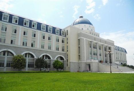 学历提升培训机构详解：成人学历提升选择成人预科班好还是远程教育好